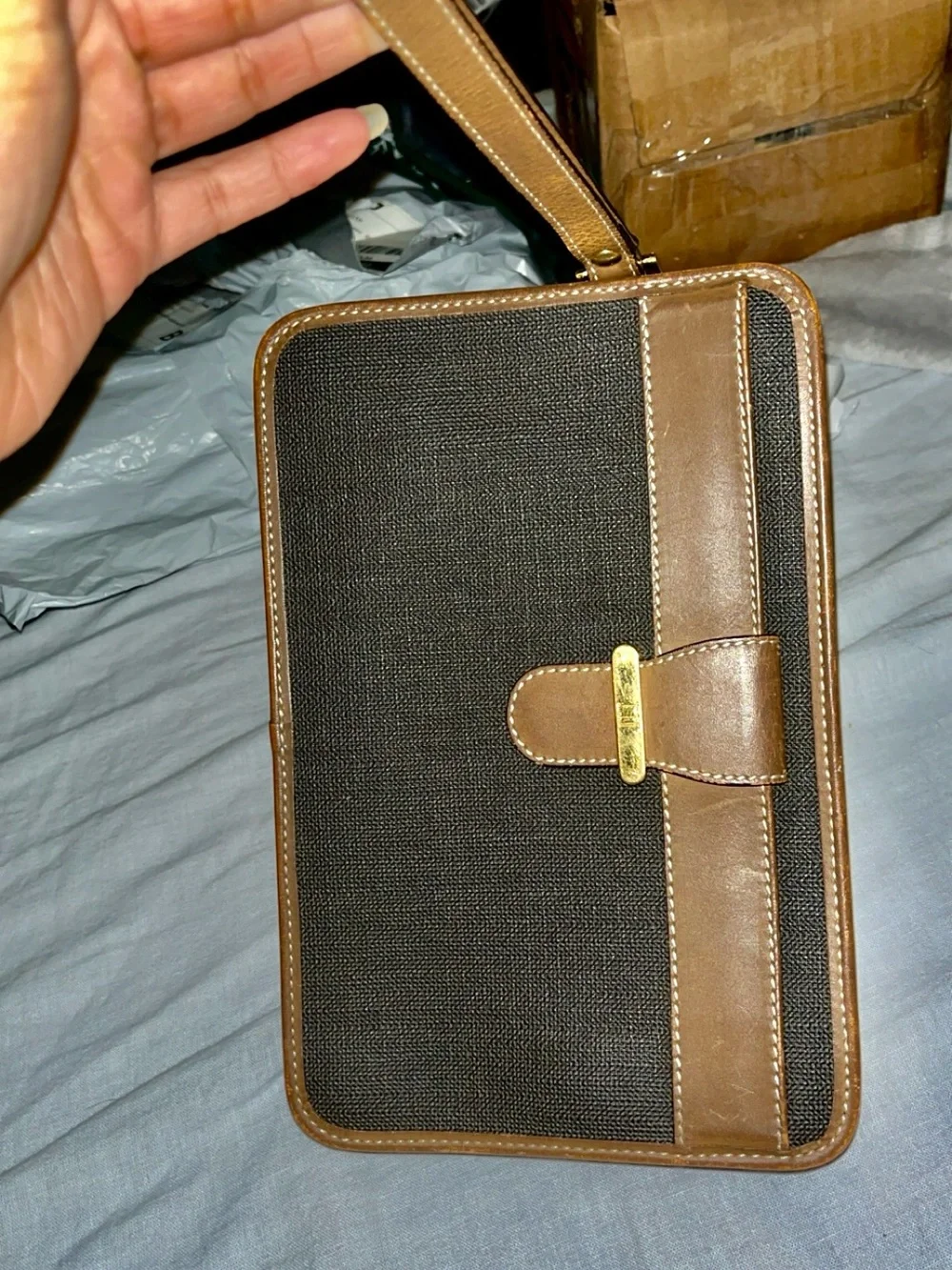 Dunhill Unisex Black and Brown leather Wristlet Clutch - Classic Two-Tone